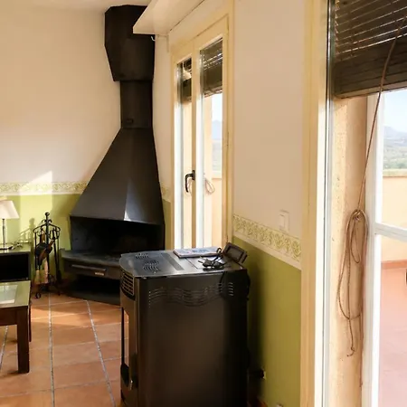 Ca La Genoveva Montsonís